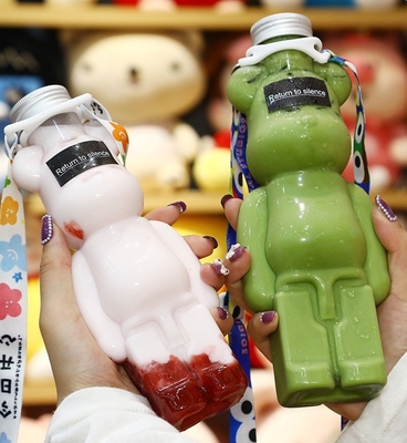 Bottle susu dan teh yang disegel dengan gaya khusus Bahan plastik tahan lama yang aman