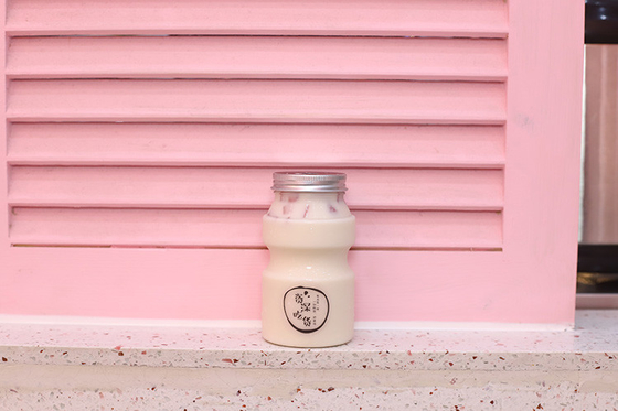 Digunakan Lagi Double Wall Square Cafe Transparan Boba Cup Bulat Jelas 500ml Jus Teh Cup Dengan Jerami