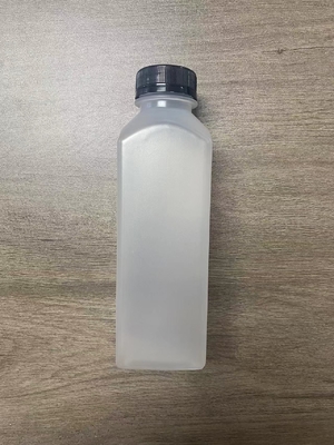 Botol termos modern tahan kebocoran berlapis ganda dengan sekrup di tutup dan pegangan