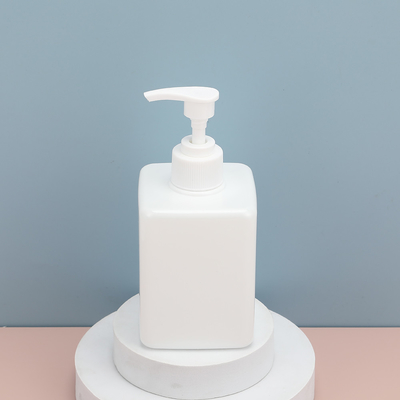 Botol pemberian kosmetik pink yang dapat didaur ulang Botol pompa PET bulat dengan kaliber 24/410
