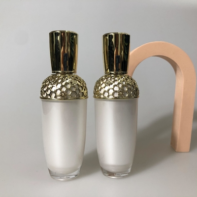 Botol Pompa PET Vibrant Disaring Sutra Khusus untuk Perawatan Pribadi dan Kosmetik