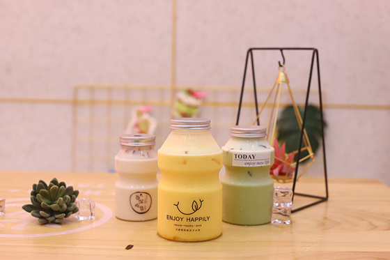 Botol teh susu plastik tahan kebocoran dengan sekrup di tutup bahan bebas BPA tahan lama
