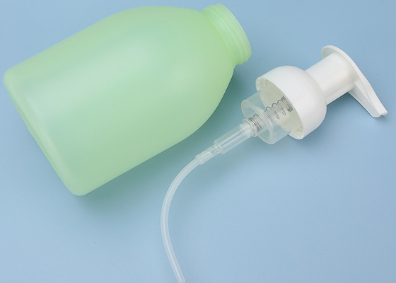 Botol busa plastik dengan bahan PET dan PP yang mudah diisi ulang