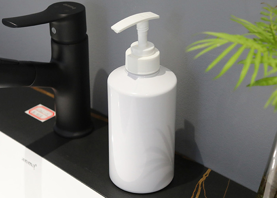Botol Pompa PET Transparan Putih yang Dapat Dikunci 29mm Botol Dispenser Sabun