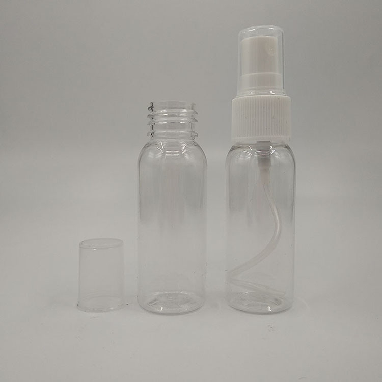 Kapasitas tinggi 100ml 120ml 150ml 200ml 250ml 500ml bening putih Amber biru PET plastik kemasan kosmetik botol semprot
