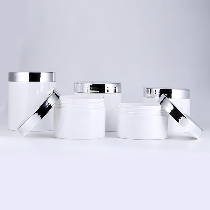 Custom Printed Transparent Plastic Cosmetic Jar Permukaan halus Berbagai Ukuran 10ml-150ml